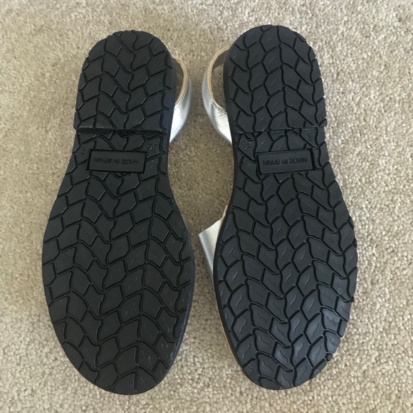 Silver Espadrilles - Picture 3 of 3